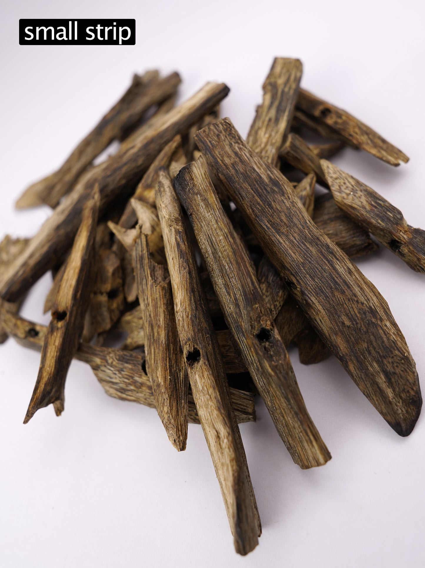 【small strips of agarwood】Qinan raw materials | Agarwood wood strips | Indoor sleep aid agarwood | Soothe the nerves |【EXW】