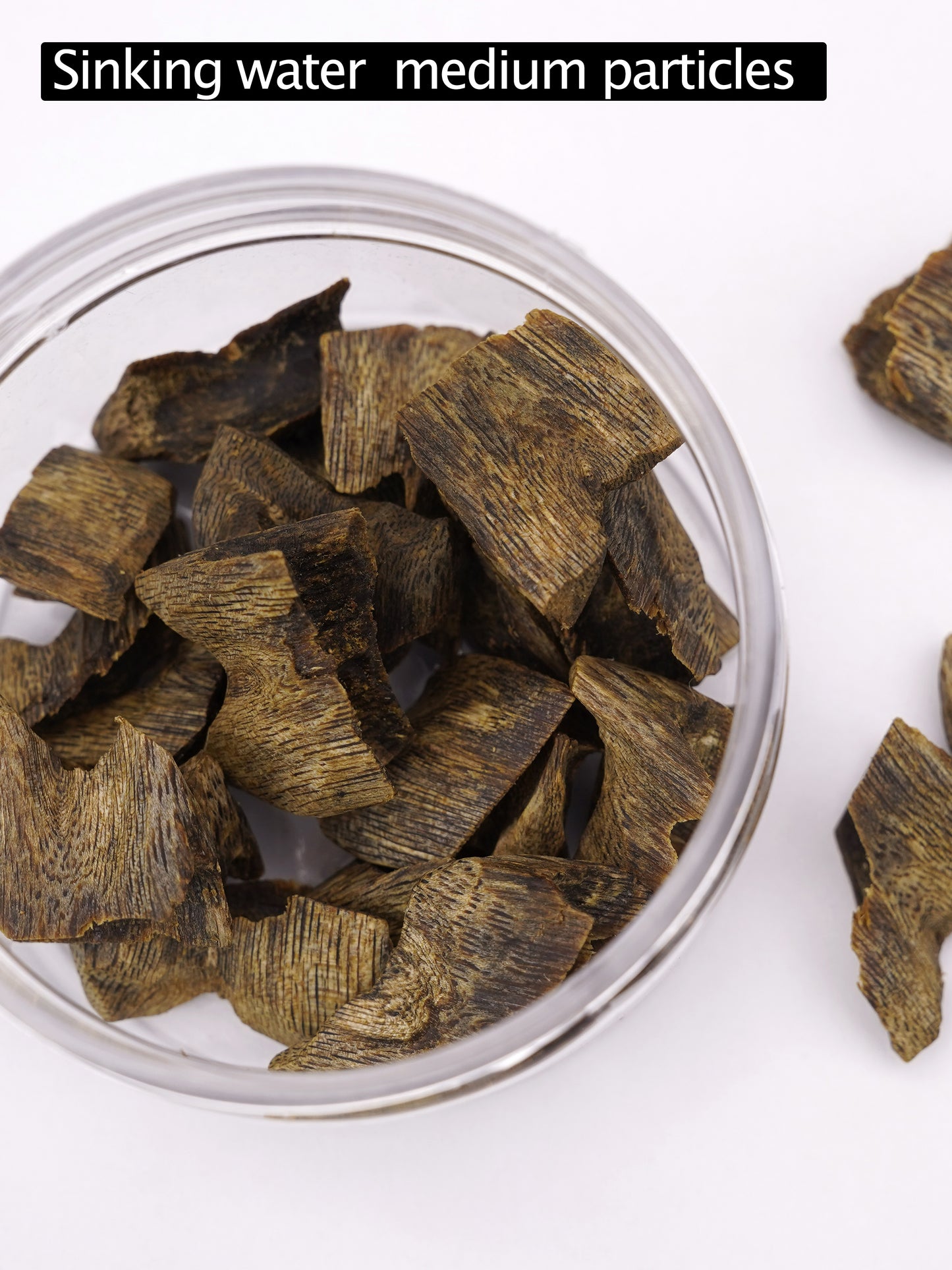 【Sinking water medium particles of agarwood】Agarwood raw material has high oil content | AAA Super quality | Rich incense | Remaining fragrance after burning | Aromatic wood chips | Relaxation and meditation |【EXW】