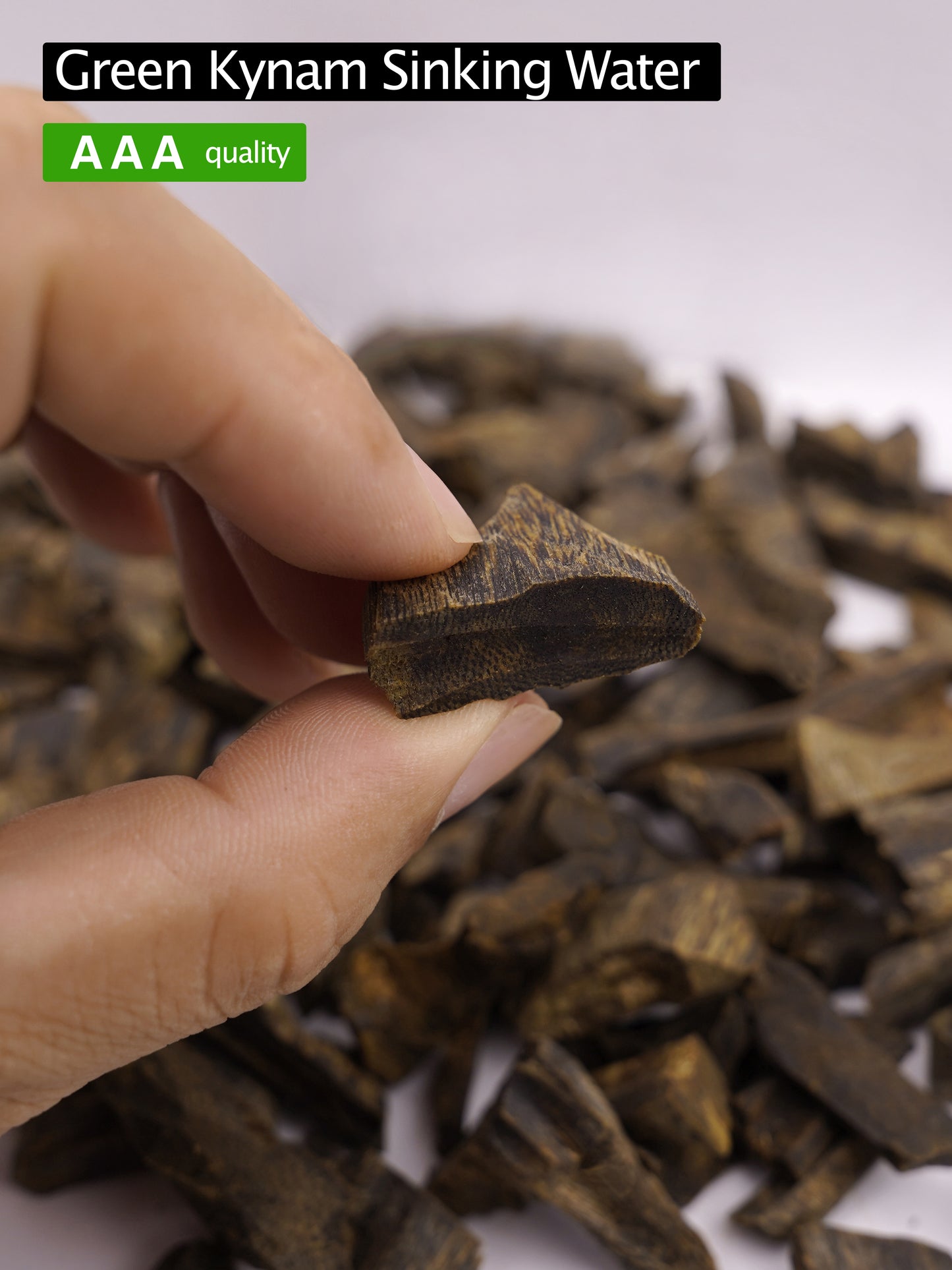 【Green Kynam  Agarwood Sinking Water】Kynam logs | A quality | Agarwood chips | High oil content | Natural incense | Aromatherapy helps sleep and calms the mind |【EXW】